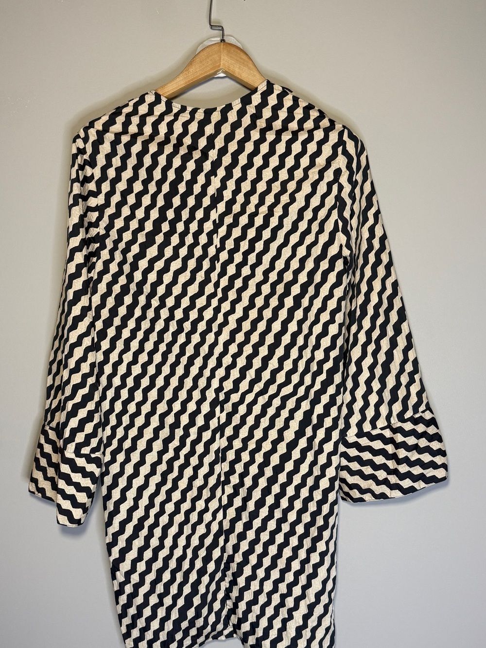 H&M Chevron Mod XS Dress - Picture 2 of 7
